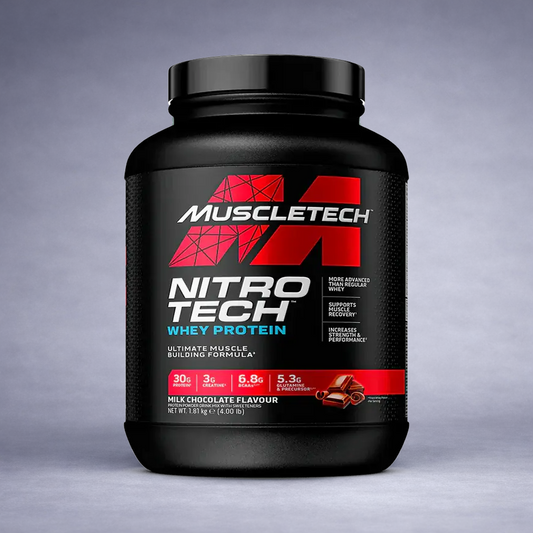 Pot de Nitro-Tech Whey Protein MuscleTech 1,81 kg saveur chocolat – protéine en poudre premium, riche en BCAA et créatine, idéale pour prise de masse, force, récupération musculaire et nutrition sportive.
